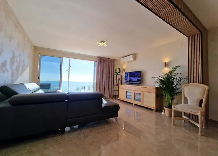 Апартаменты Lloret Paradise Льорет-де-Мар